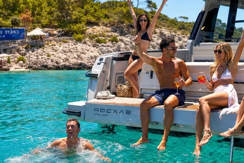 Day 3: Hvar Town and Pakleni Islands — Routes